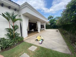 VILLA DE UNA SOLA PLANTA DE ALQUILER EN RIBERAS DE BATAN