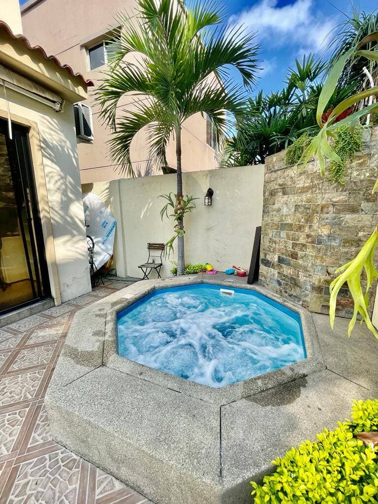 VENTA DE LINDA VILLA EN PLAZA REAL - 4 DORM — foto 9