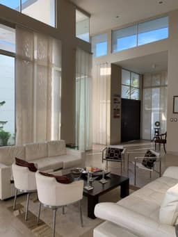 LINDA VILLA A LA VENTA UBICADA EN LA URB. LA CASTELLANA