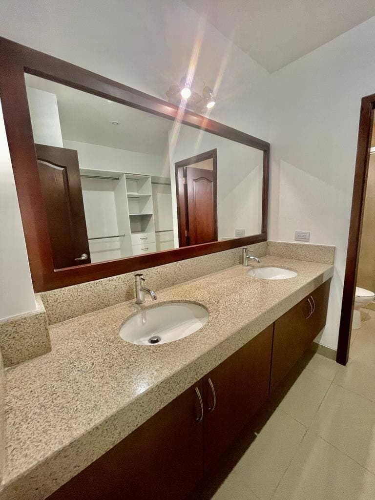 VILLA DISPONIBLE A LA VENTA EN BRITANIA — foto 13