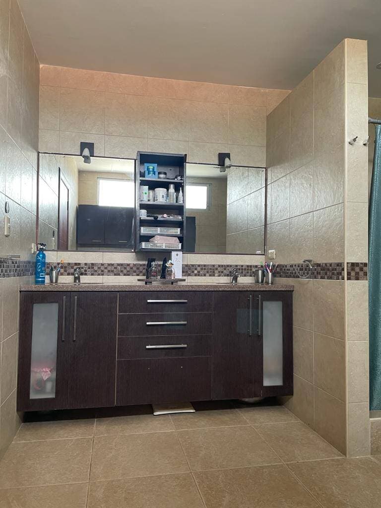 LINDA VILLA DE VENTA EN LA LAGUNA, SAMBORONDON — foto 11