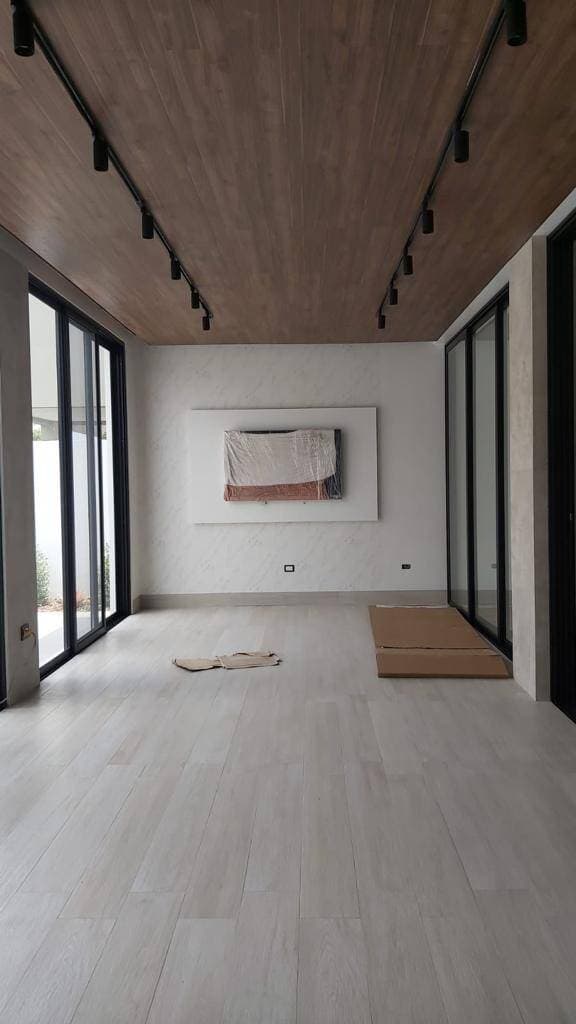 VILLA MODERNA DE ESTRENE EN MOCOLI, VENTA O ALQUILER — foto 10
