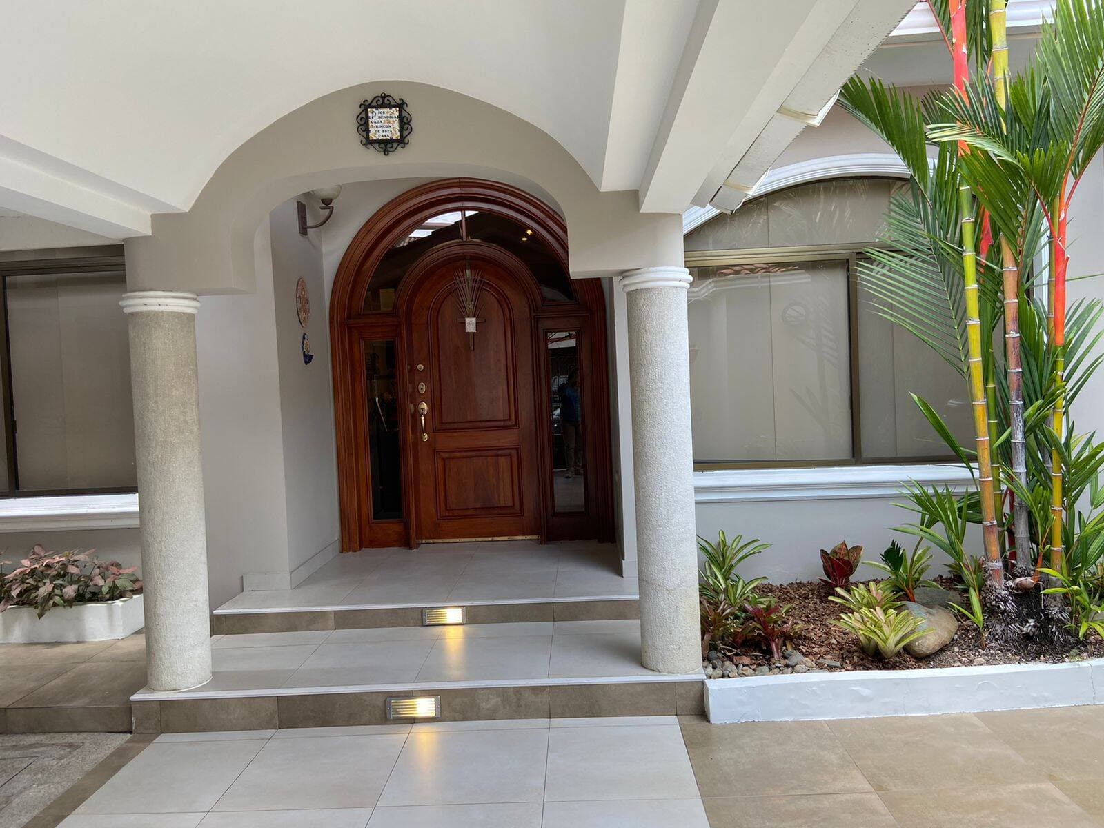 VILLA DISPONIBLE  A LA VENTA URB. PUERTO AZUL — foto 1