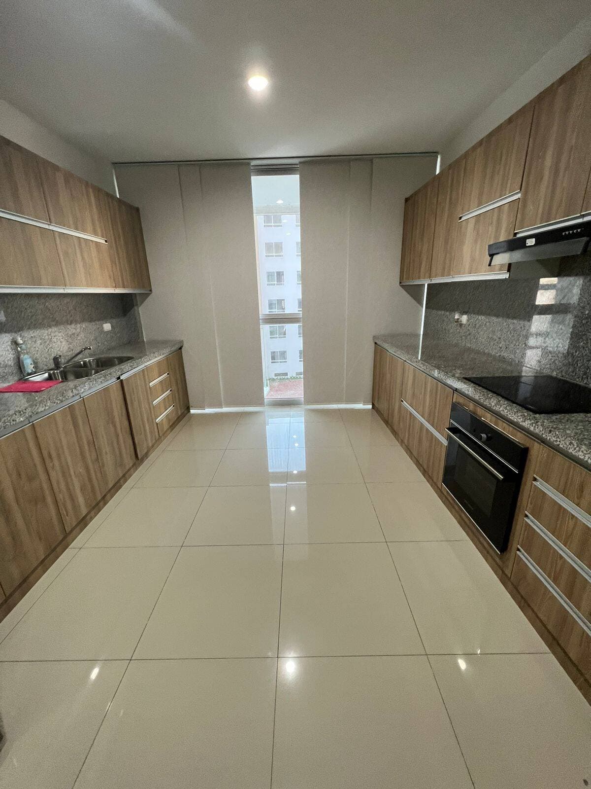 DEPARTAMENTO AMOBLADO DISPONIBLE DE ALQUILER EN MOCOLI — foto 15