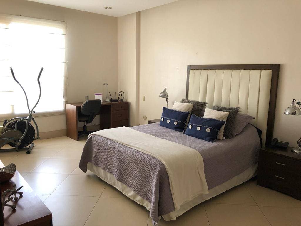 VILLA DE VENTA UBICADA EN LOS PRIMEROS KILOMETROS, VÍA SAMBORONDON — foto 6