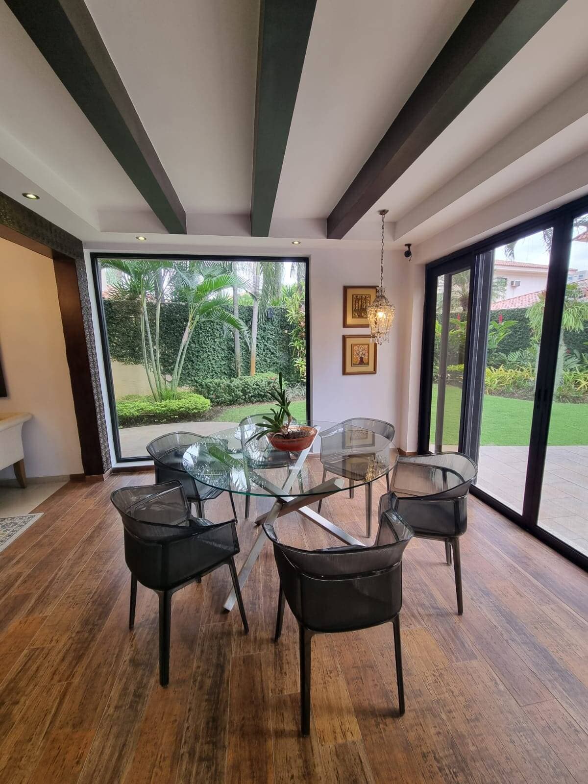 LINDA VILLA A LA VENTA UBICADA EN SAN ISIDRO, SAMBORONDON — foto 12