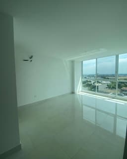 DEPARTAMENTO DE VENTA EN BLUE BAY CON VISTA AL RIO