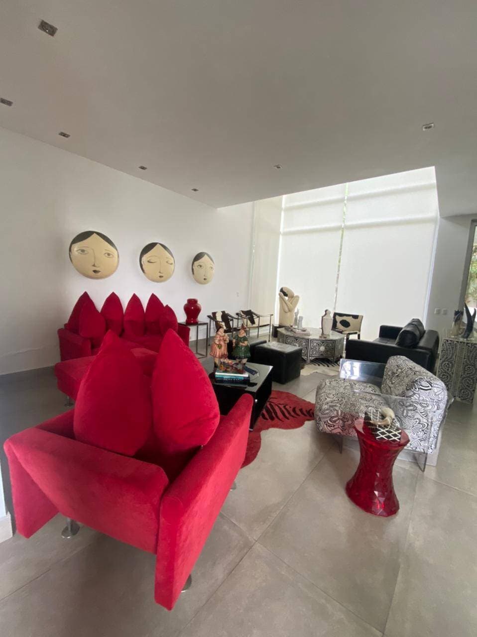 VILLA ESQUINERA A LA VENTA EN RIBERAS DE BATAN — foto 1