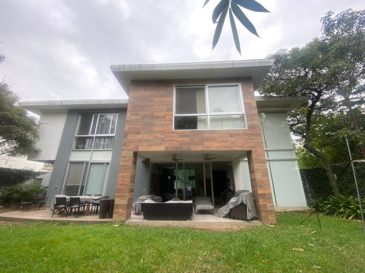 VILLA ESQUINERA A LA VENTA EN RIBERAS DE BATAN — foto 8