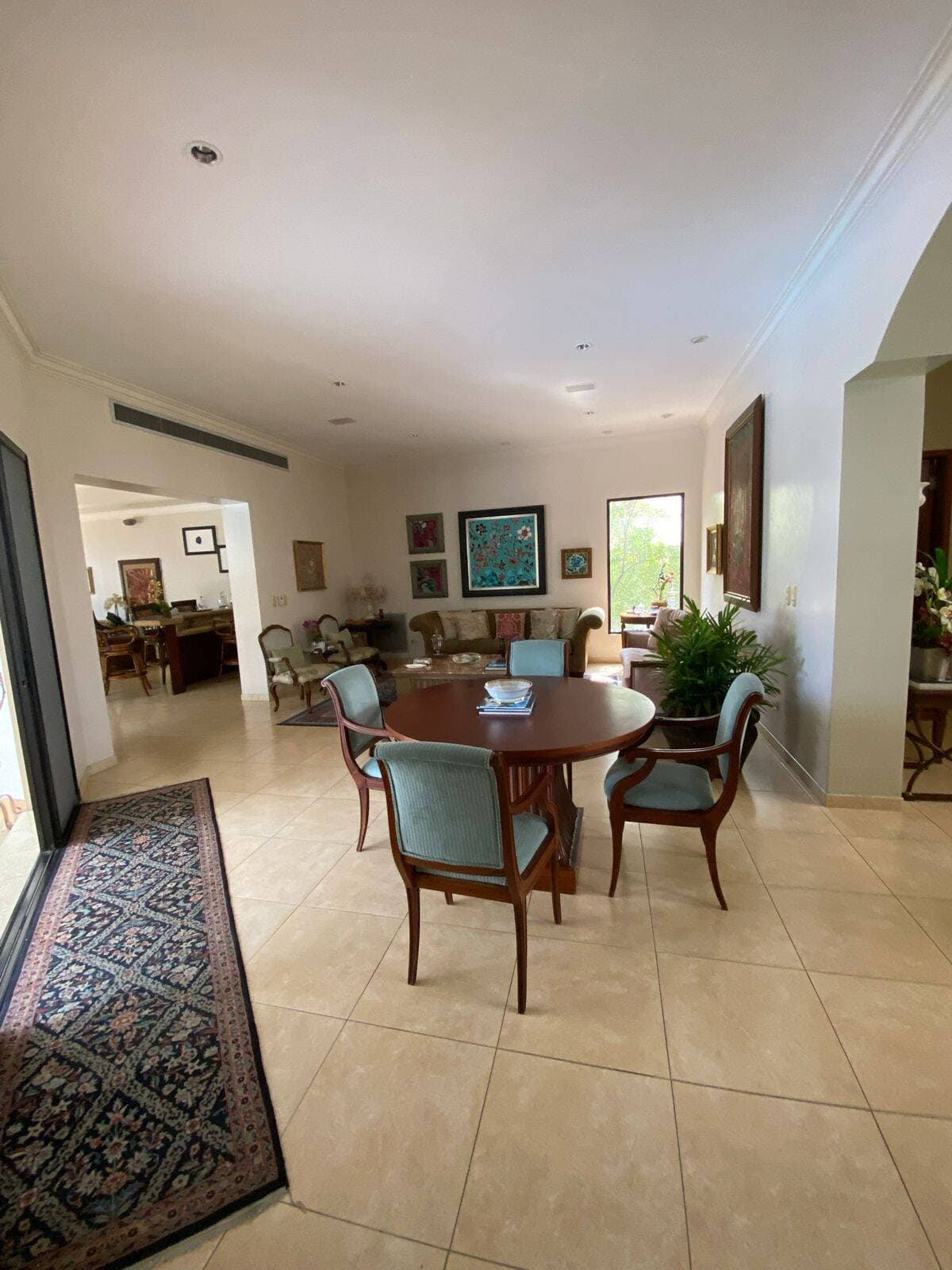 LINDA VILLA AL LAGO A LA VENTA EN LAGUNA DORADA — foto 5