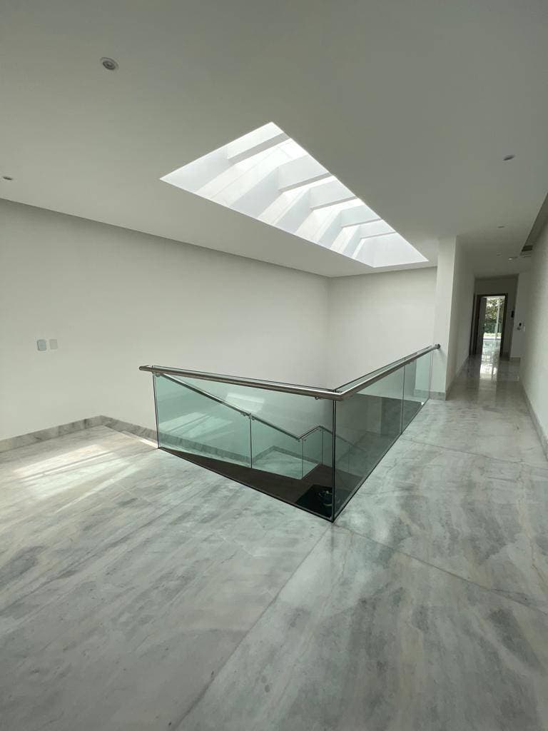 VILLA DE ESTRENE AL RIO EN MOCOLI DE VENTA — foto 5