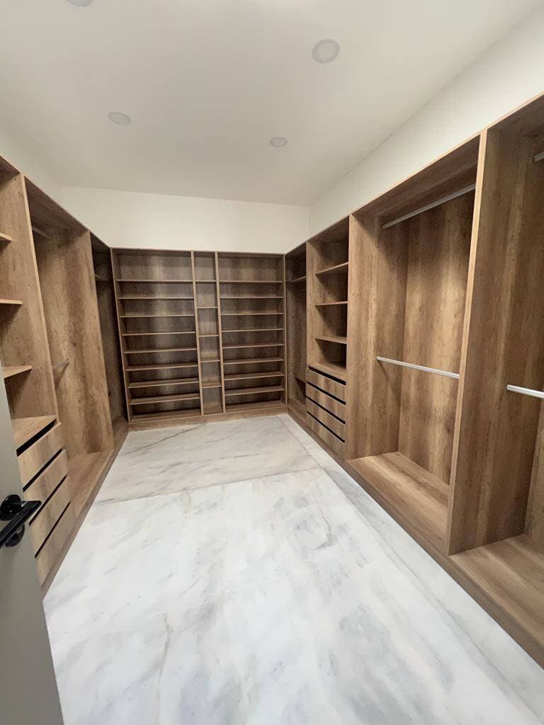 VILLA DE ESTRENE AL RIO EN MOCOLI DE VENTA — foto 10