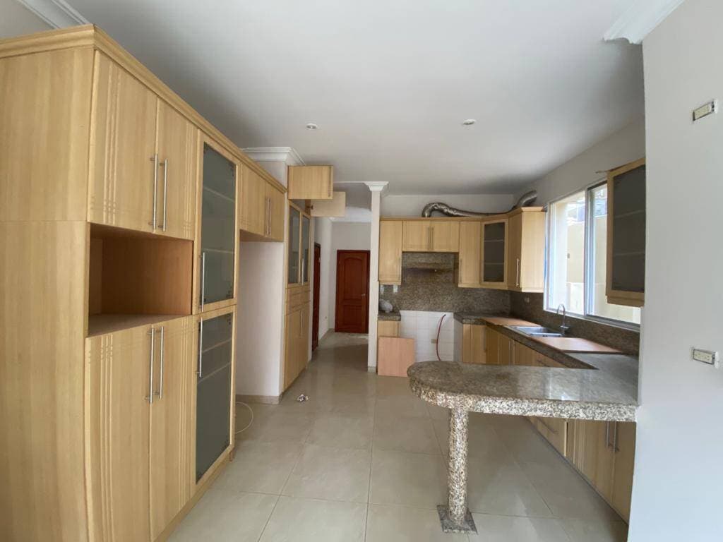 VILLA EN VENTA UBICADA EN EL KM 7, VIA SAMBORONDON — foto 2