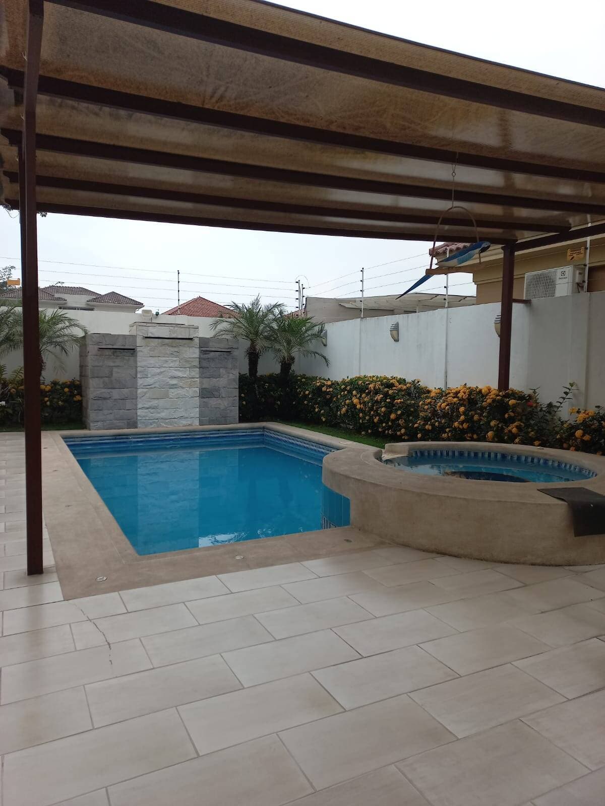 LINDA VILLA A LA VENTA EN ESTANCIAS DEL RÍO — foto 13
