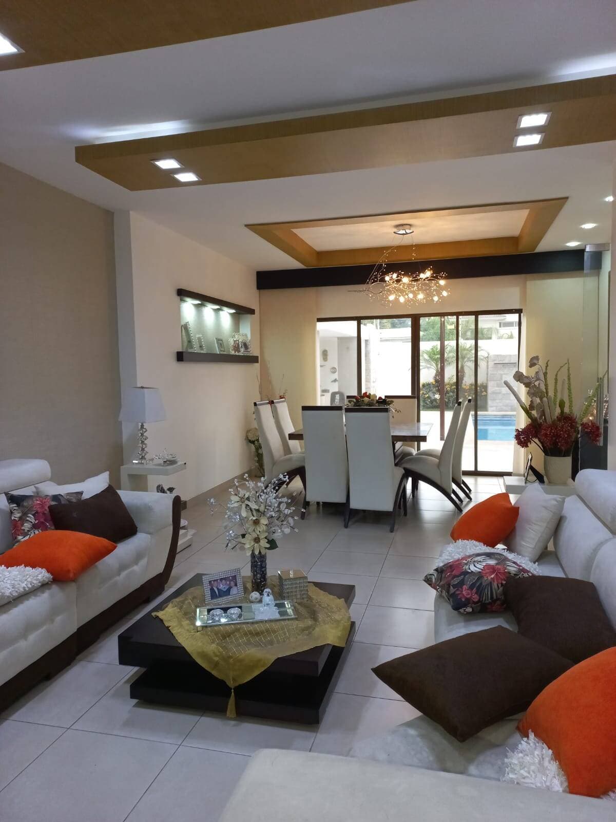 LINDA VILLA A LA VENTA EN ESTANCIAS DEL RÍO — foto 15