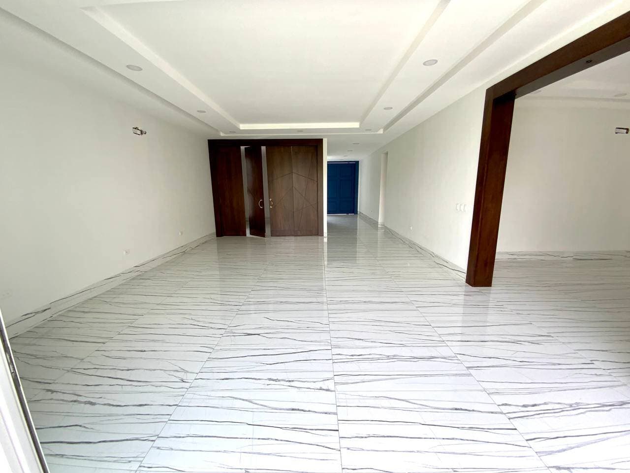 VILLA CON ACABADOS MODERNOS DE VENTA EN MOCOLI — foto 8
