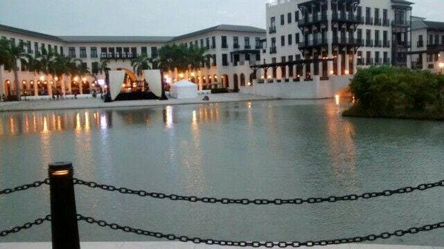 LINDA VILLA DE VENTA EN PLAZA LAGOS AL CANAL — foto 1