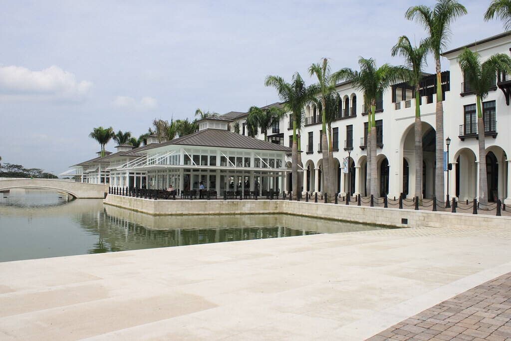 LINDA VILLA DE VENTA EN PLAZA LAGOS AL CANAL — foto 6