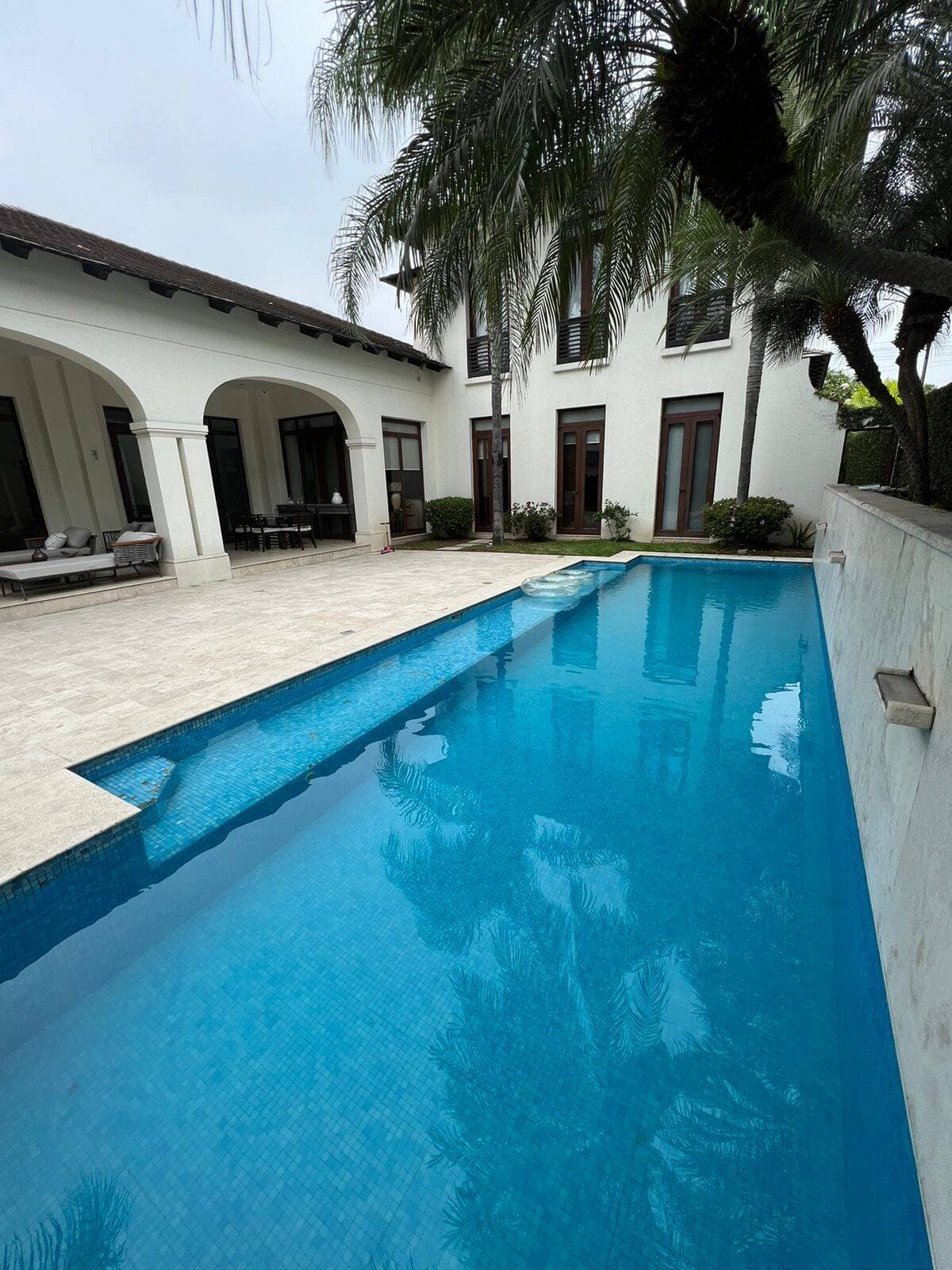 PLAZA LAGOS VILLA DE UNA SOLA PLANTA 4 DORMITORIOS — foto 1