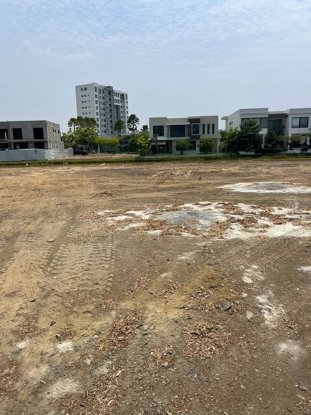 TERRENO AL LAGO DE VENTA EN BLUE BAY 650M2 — foto 3