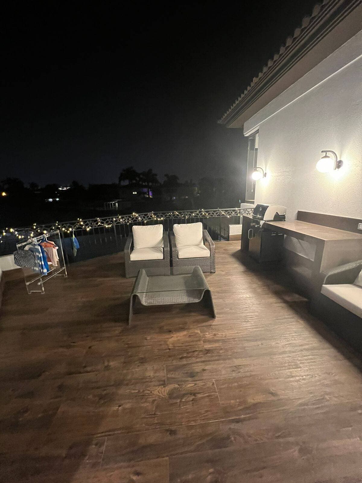 ALQUILO LINDO DEPARTAMENTO AMOBLADO  KM 6, AV. SAMBORONDON — foto 3