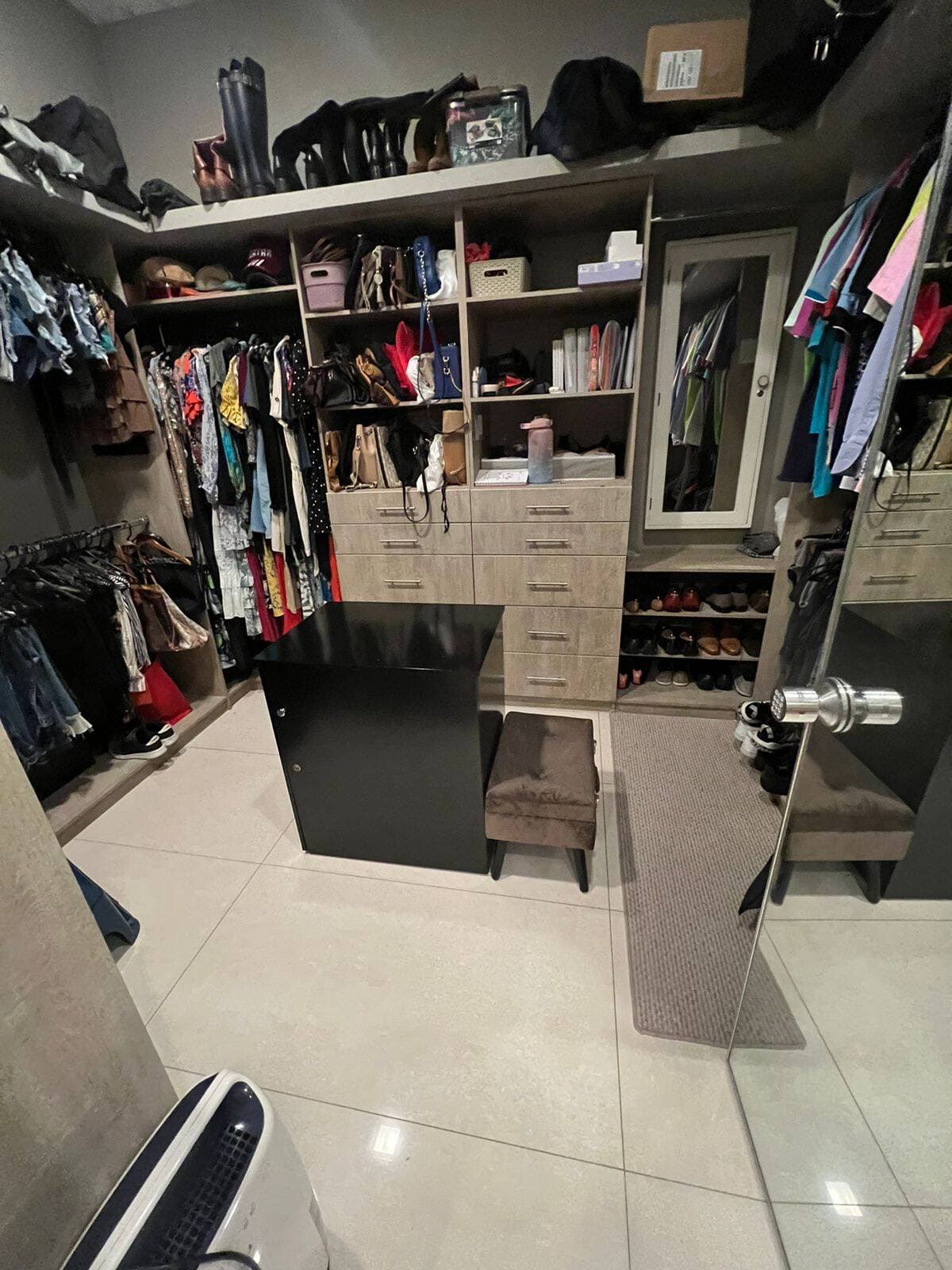 ALQUILO LINDO DEPARTAMENTO AMOBLADO  KM 6, AV. SAMBORONDON — foto 5