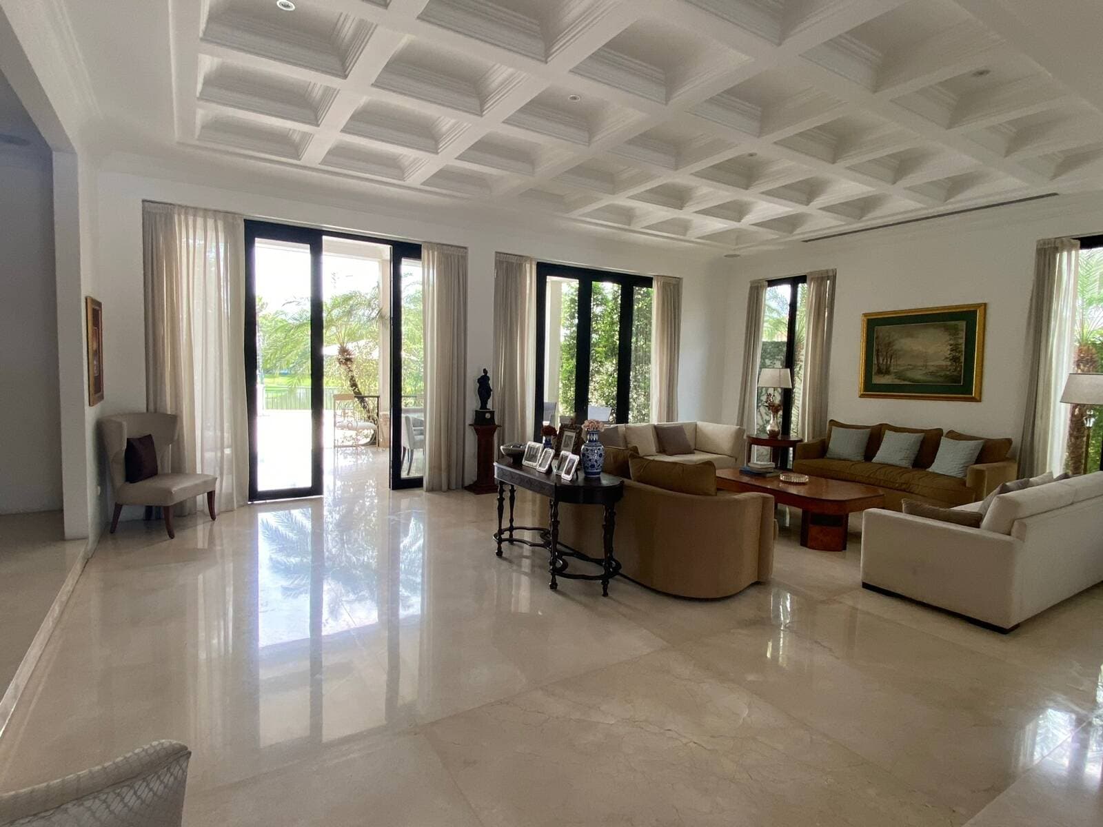 ESPECTACULAR VILLA AL LAGO DISPONIBLE A LA VENTA — foto 12