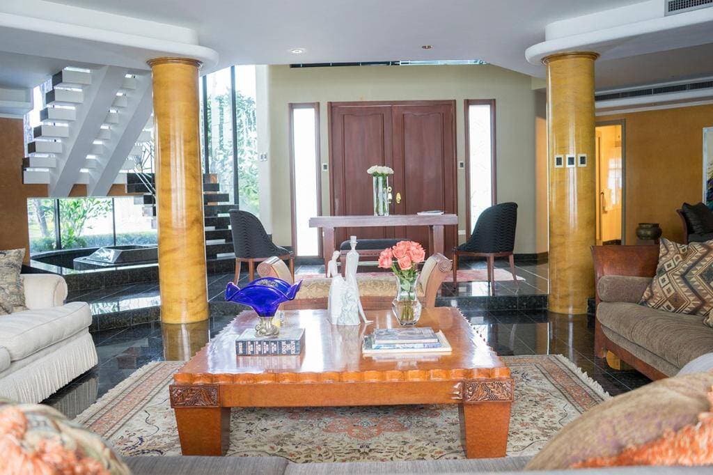 LINDA VILLA EN LAGUNA DORADA DE VENTA — foto 12