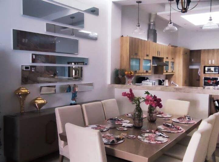 LINDA VILLA DE VENTA EN LA PUNTILLA, AV. SAMBORONDON — foto 2