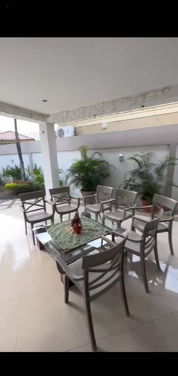 VILLA A LA VENTA UBICADA EN LA UR. SAN ISIDRO, SAMBORONDON — foto 7