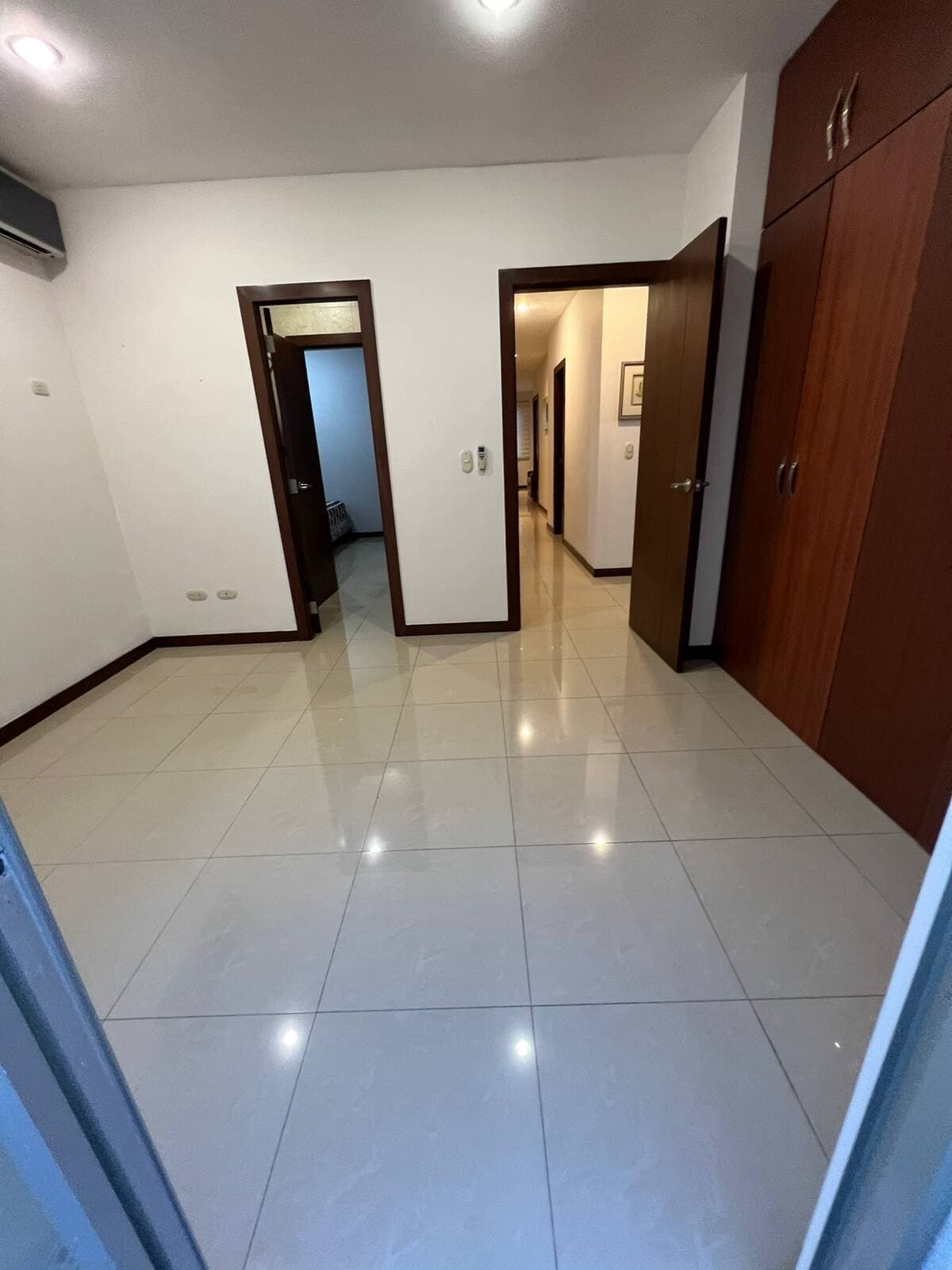 DEPARTAMENTO DE ALQUILER EN CENTRAL PARK — foto 8
