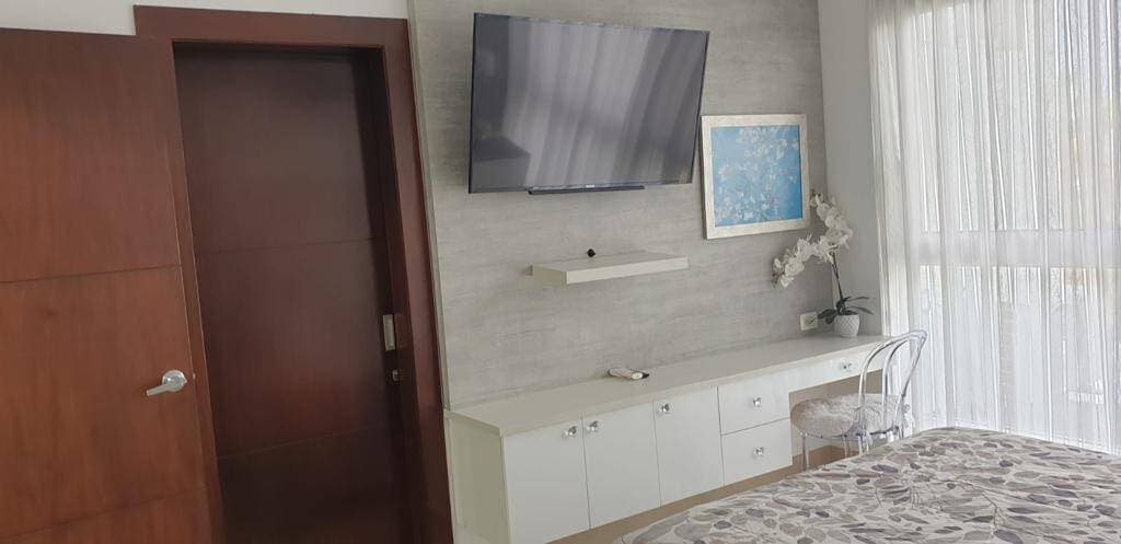 ESPECTACULAR VILLA AL LAGO DE VENTA EN ARRECIFE — foto 4