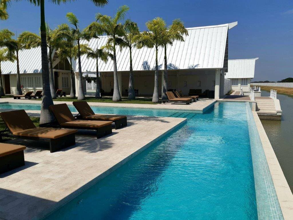 NUEVO TERRENO AL LAGO EN AIRES DE BATAN — foto 2