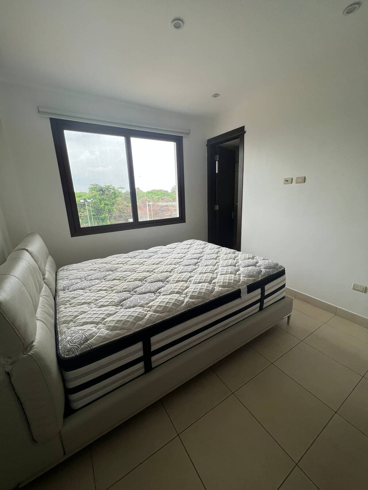 DEPARTAMENTO EN VENTA O ALQUILER EN MANGLERO — foto 12