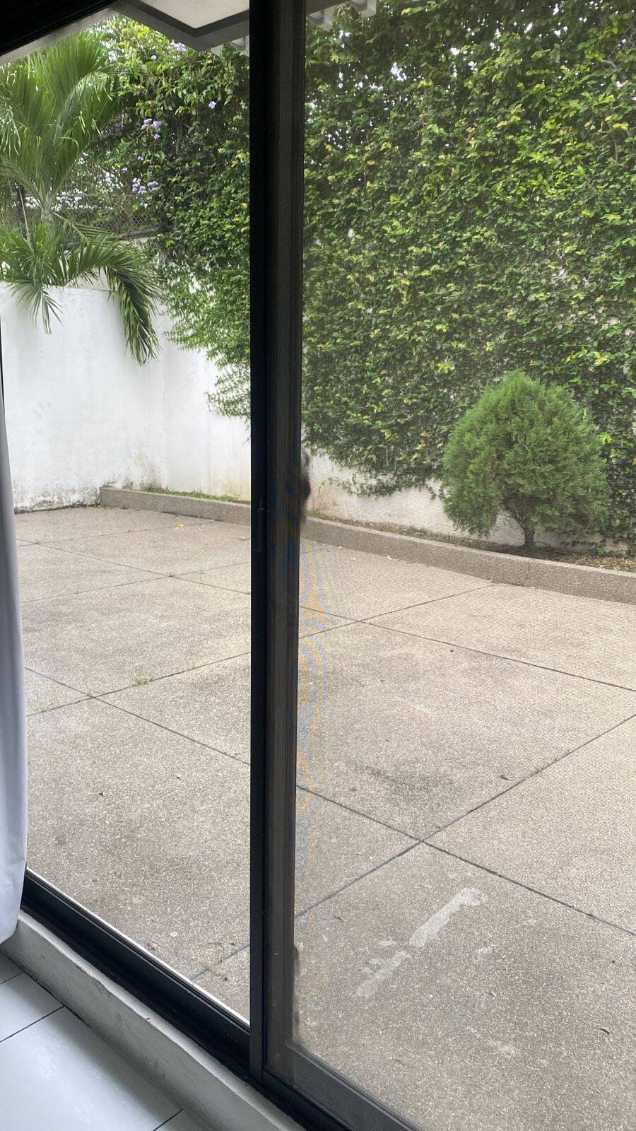 LINDA VILLA EN ALQUILER EN LA URB. CENTRAL PARK — foto 1
