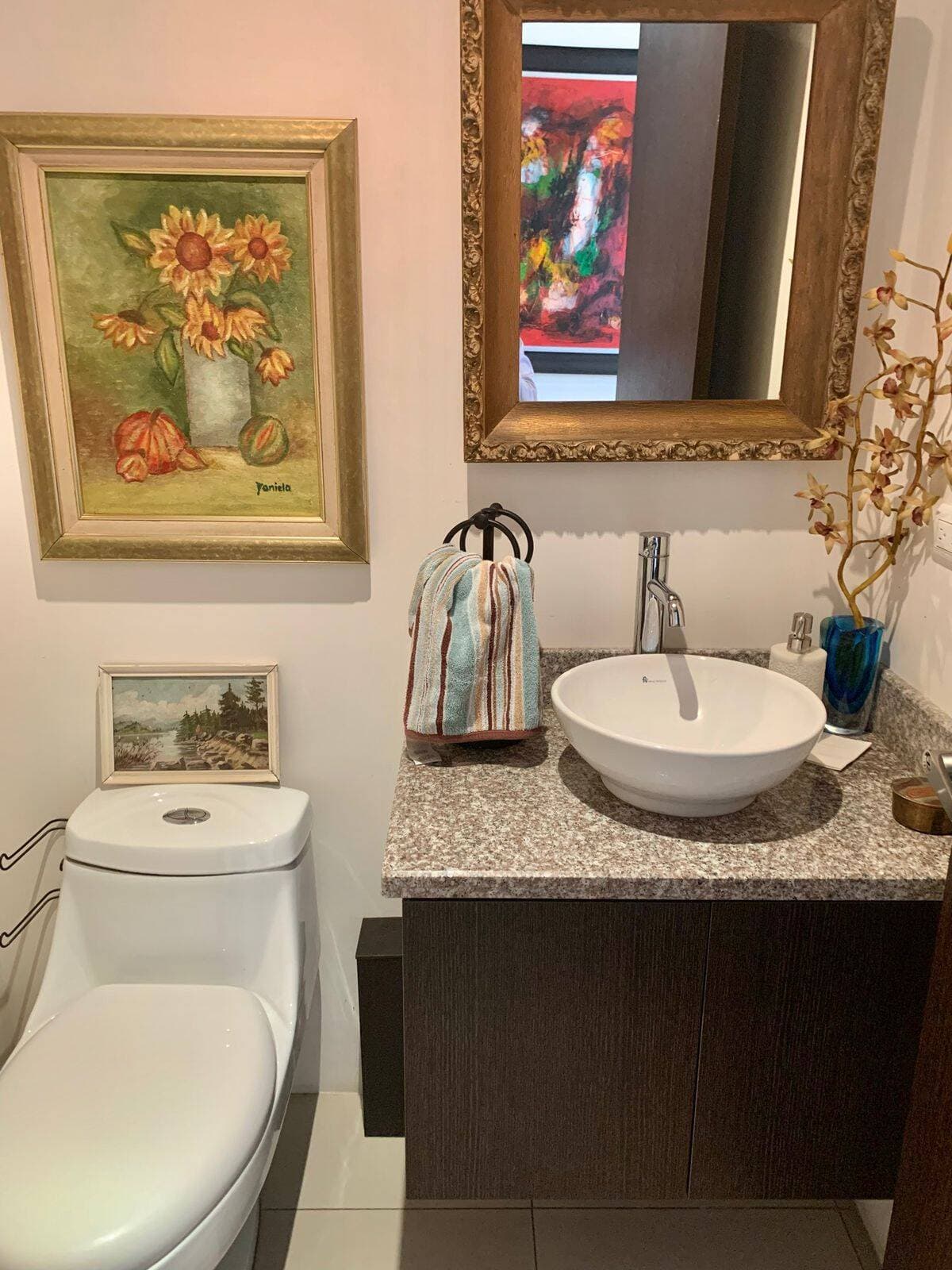 LINDO DEPARTAMENTO EN VENTA AV. SAMBORONDON — foto 2