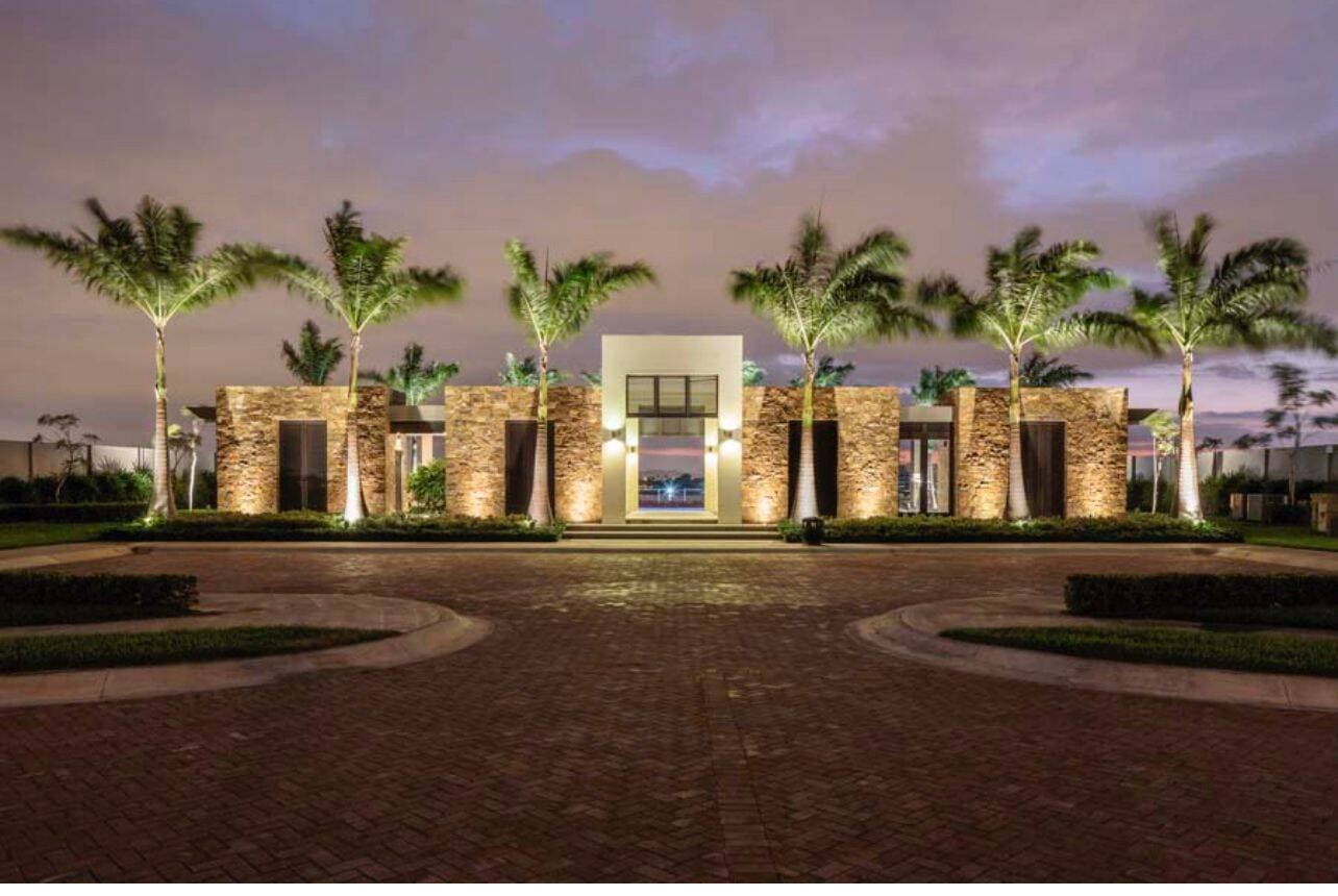 TERRENOS A LA VENTA EN PENINSULA AV. SAMBORONDON — foto 3