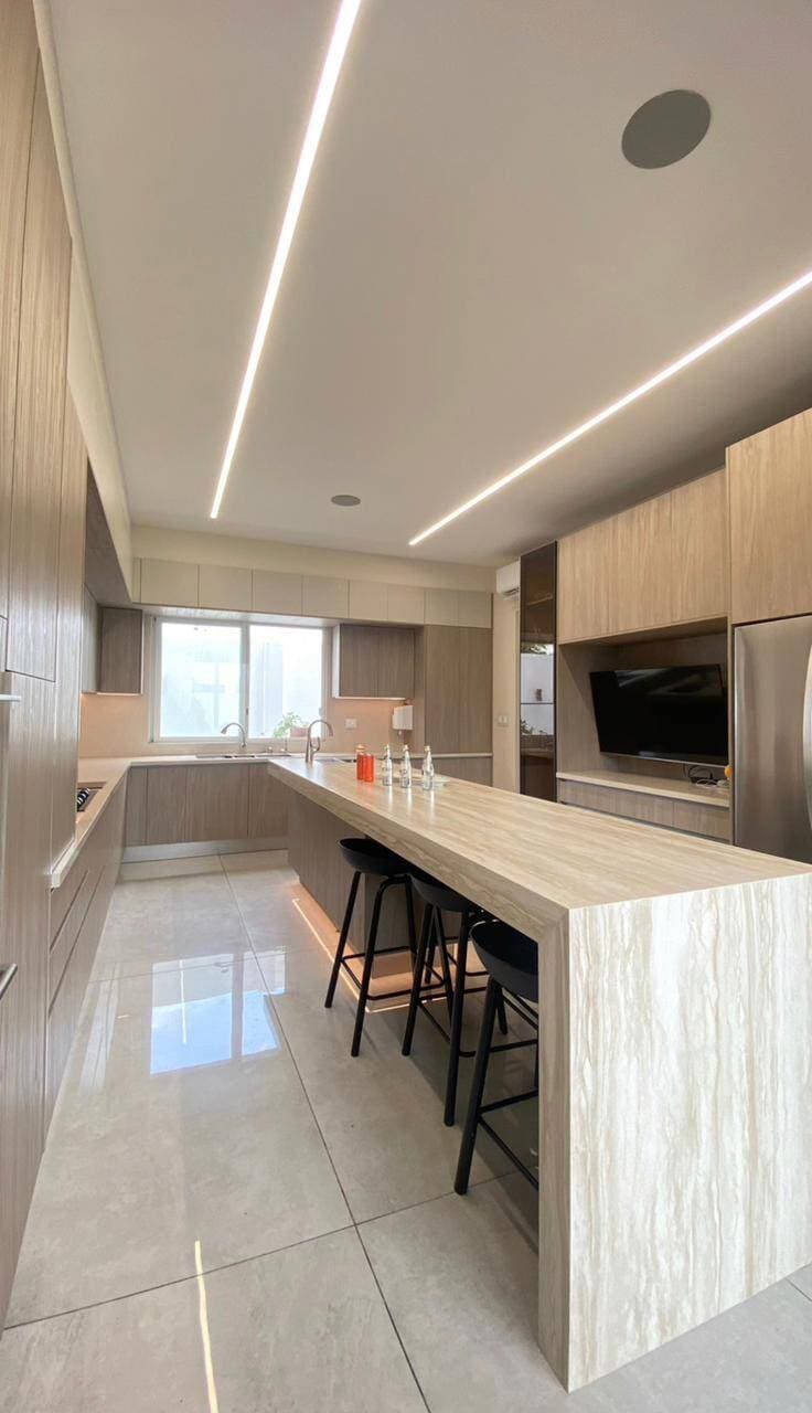 LUJOSA CASA AMOBLADA DISPONIBLE EN ALQUILER — foto 1