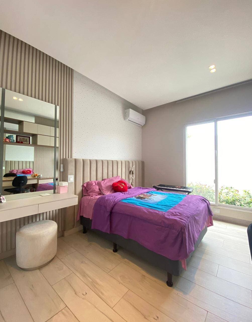 LUJOSA CASA AMOBLADA DISPONIBLE EN ALQUILER — foto 2