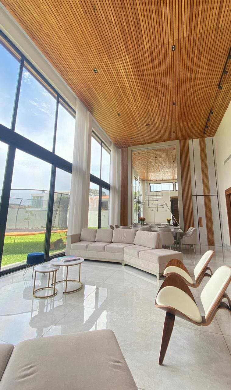 LUJOSA CASA AMOBLADA DISPONIBLE EN ALQUILER — foto 4