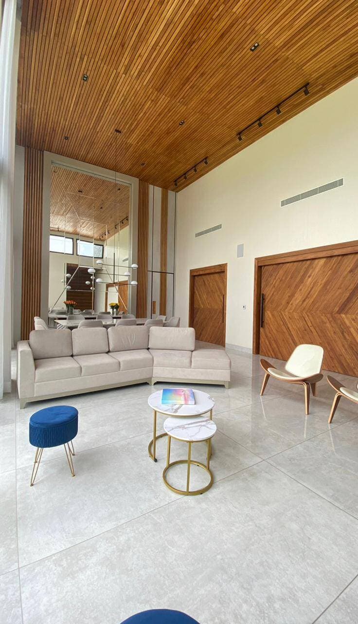 LUJOSA CASA AMOBLADA DISPONIBLE EN ALQUILER — foto 10