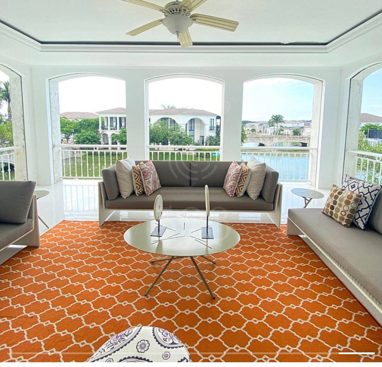 ESPECTACULAR CASA EN PLAZA LAGOS DE VENTA — foto 2