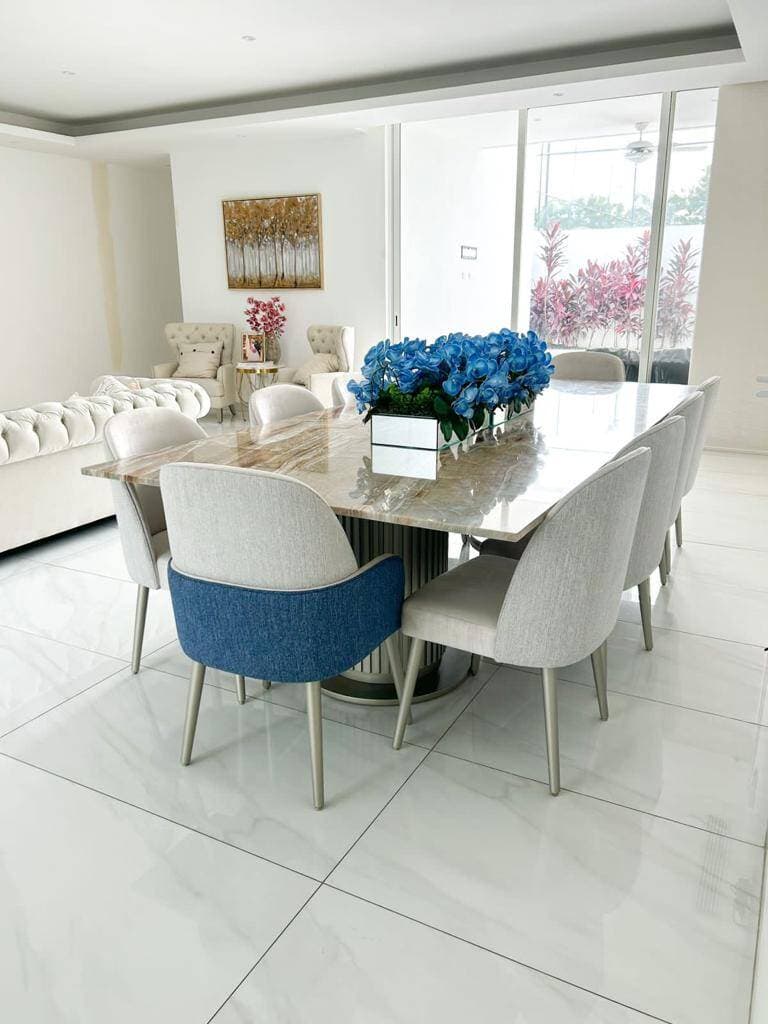 LINDA VILLA MODERNA EN VENTA, ISLA MOCOLI — foto 3