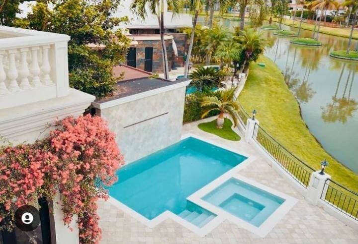 LINDA VILLA AL LAGO DISPONIBLE EN VENTA — foto 3