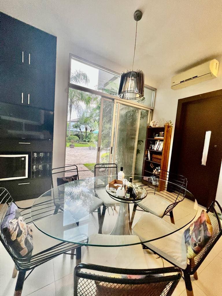LINDA CASA DISPONIBLE EN ALQUILER 5 DORMITORIOS — foto 14