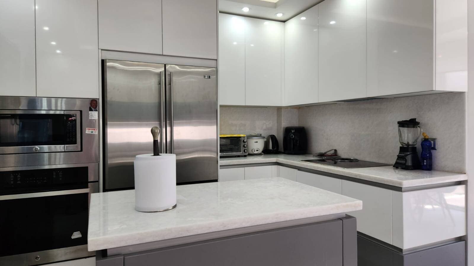 VILLA A LA VENTA EN PLAZA REAL AV. SAMBORONDON — foto 10