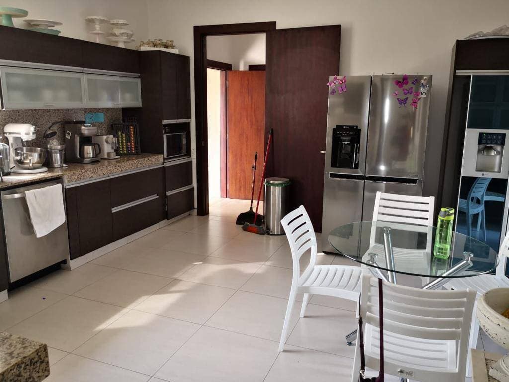 VILLA DISPONIBLE A LA VENTA KM 4.5 VIA SAMBORONDON — foto 10