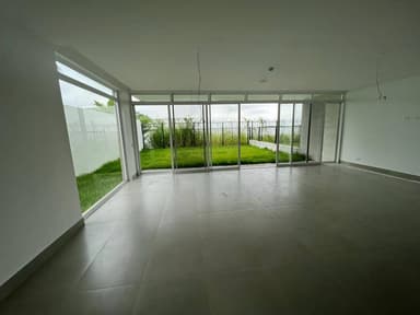 Miniatura 10
