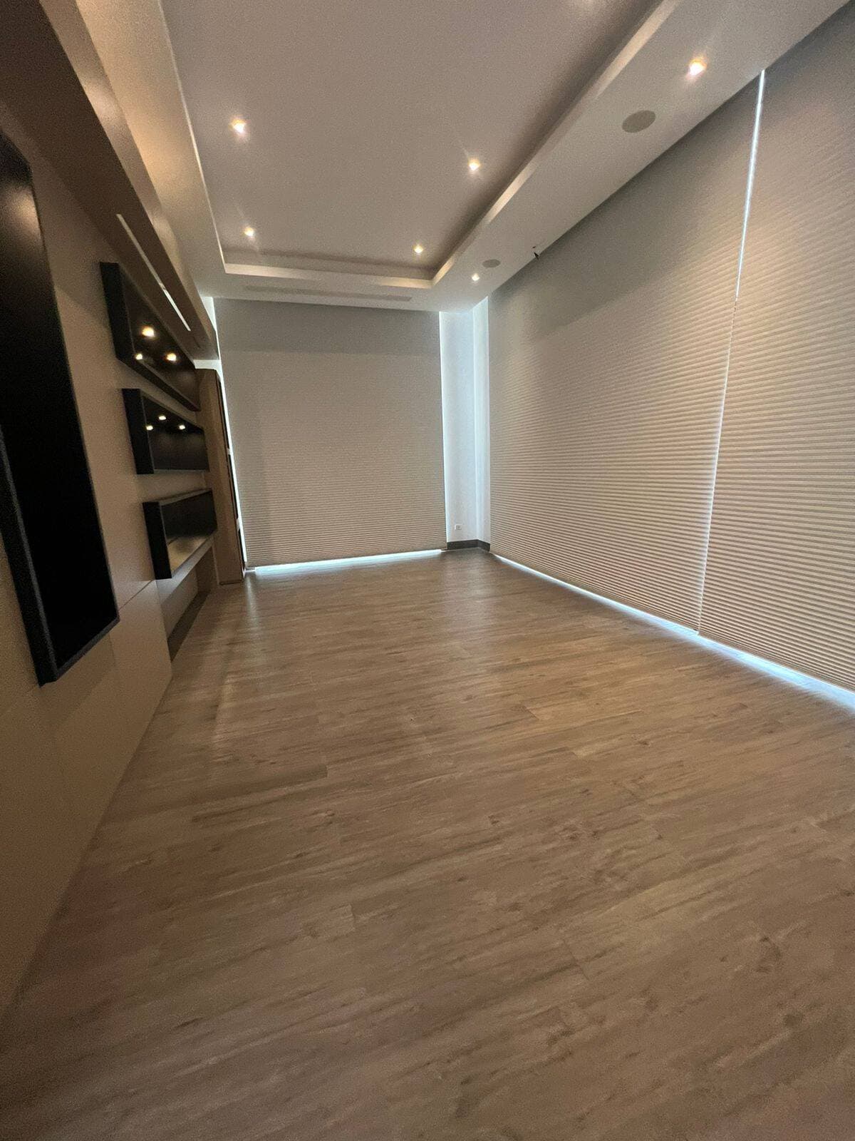 VILLA ESPECTACULAR AL LAGO EN PLAZA LAGOS — foto 9