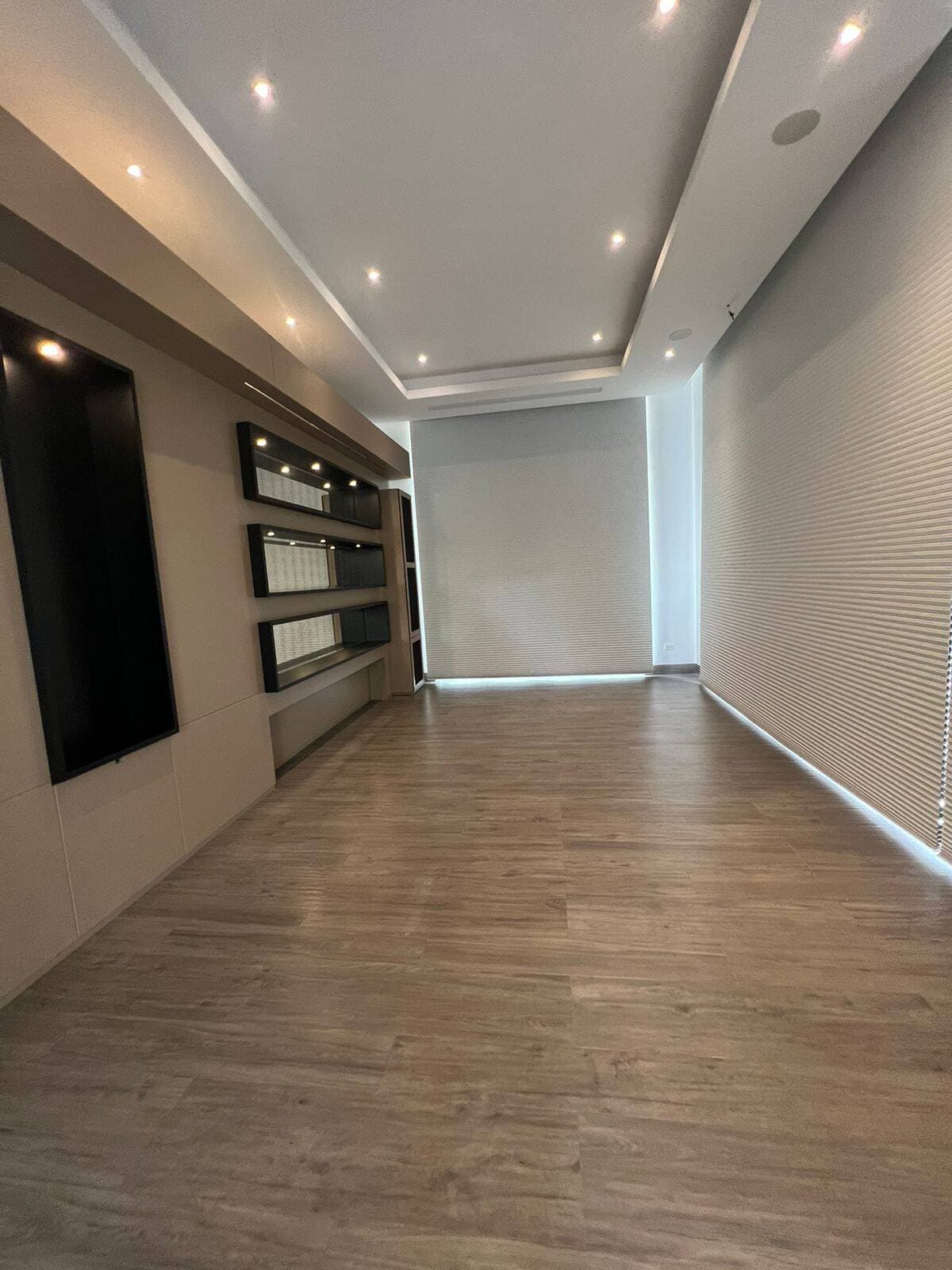 VILLA ESPECTACULAR AL LAGO EN PLAZA LAGOS — foto 15